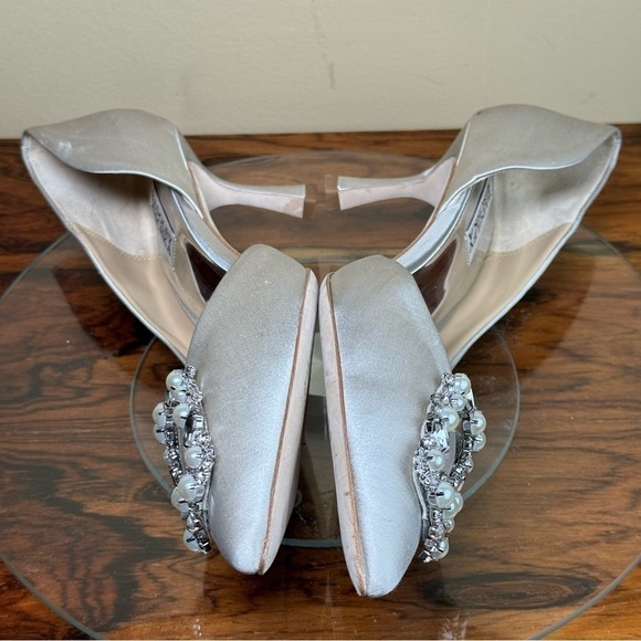 Badgley Mischka Fabia Kitten Heels - Picture 15 of 17